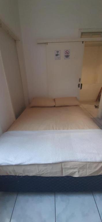 Hostel Bahia بورتو أليغري المظهر الخارجي الصورة